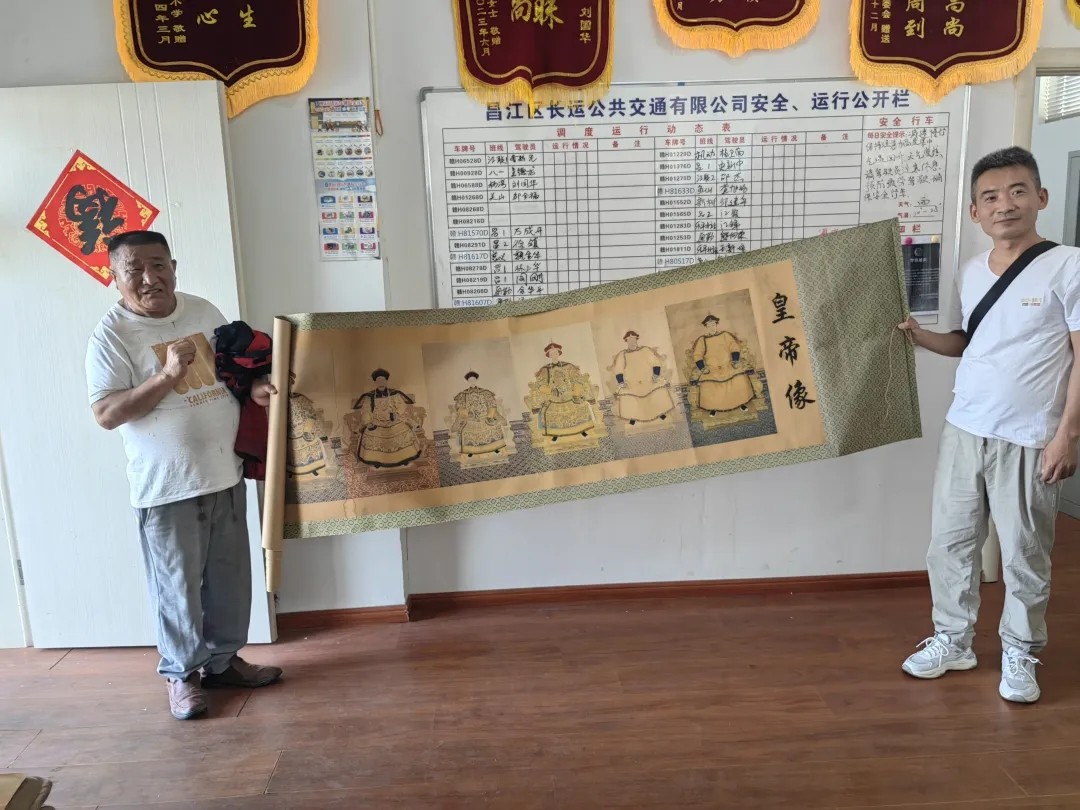 景德鎮(zhèn)長運:字畫遺失公交車內 絲毫未損完璧歸趙
