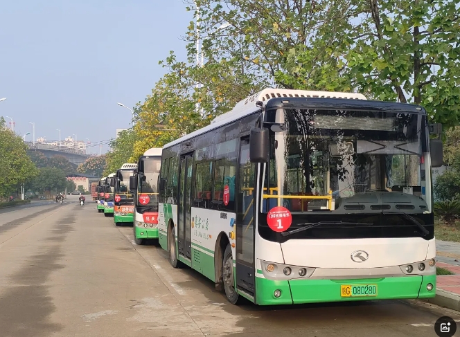 九江長運:圓滿完成九江市第十四屆運動會運輸任務