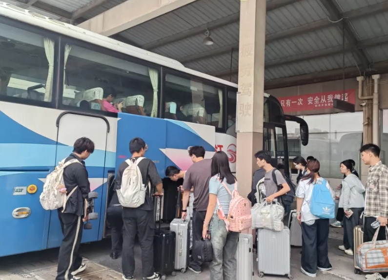 新余公司：多措并舉，保障“五一”旅客出行